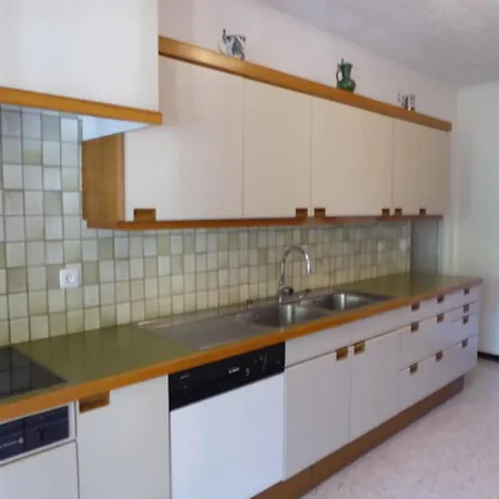 Villa Climatisée Avec Piscine Privative, Près D'argelès, Proche Et Montagnes - Fr-1-776-66 *